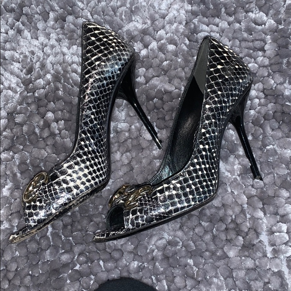 Gucci Python Open Toe Pumps - image 3